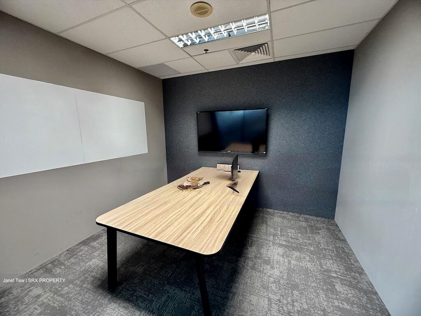 Income At Raffles (D1), Office #457514791